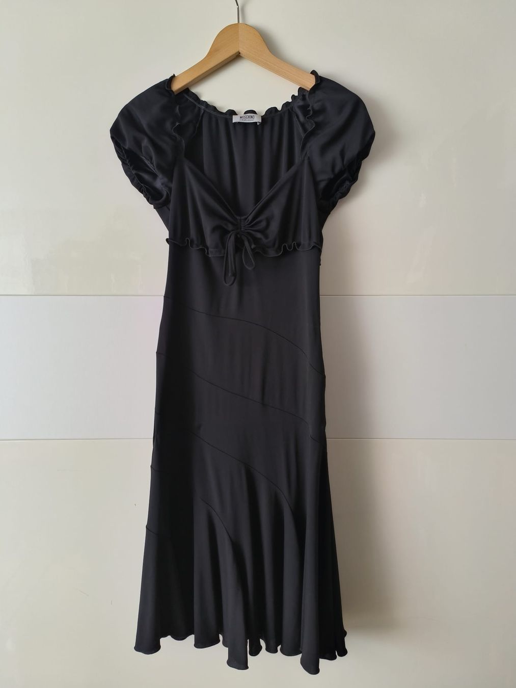 Moschino Vestiti: Moschino Cheap and Chic – Usato da Emmen venduto da kat_q67m