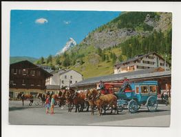 AK ca.1975 Zermatt Bahnhofplatz mit Hotelkutschen