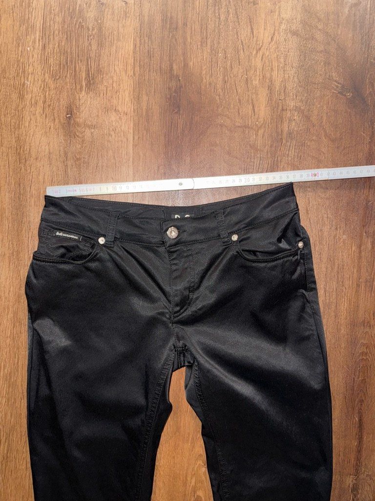 Dolce & Gabbana Pantaloni: Dolce & Gabbana satin pants - 30 – Usato da St-Sulpice VD venduto da juhdu 1