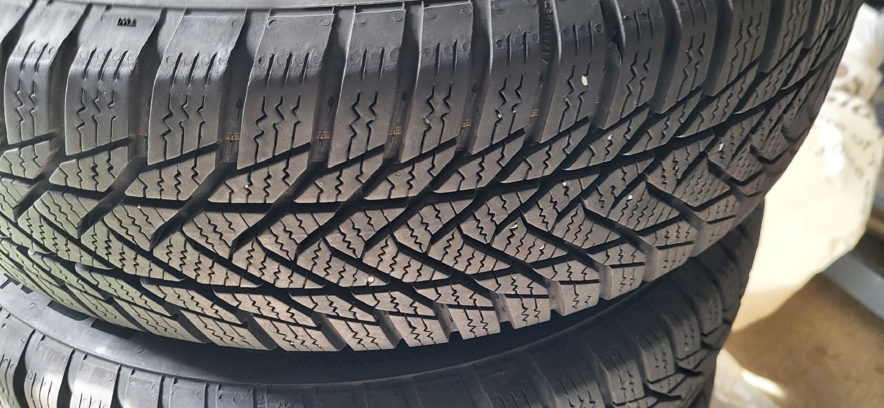 Pneumatici & Ruote complete: 155.65.14 pneus d'hiver  – Usato da Denges venduto da inox--2 3