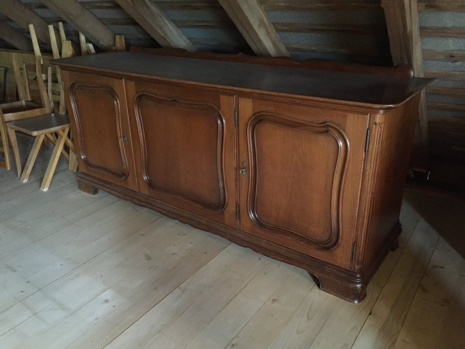Büffets: Anrichte - Sideboard – Gebraucht aus Schangnau von COBRASOL