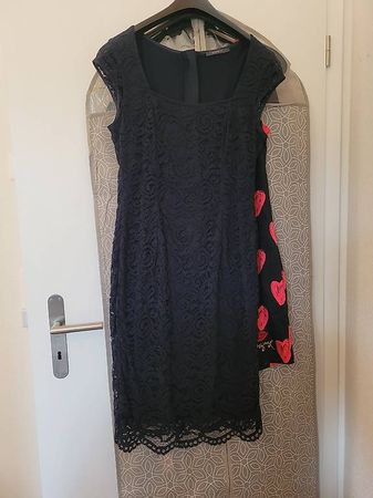 Esprit Abendkleid knielang dunkelblau Grösse 38