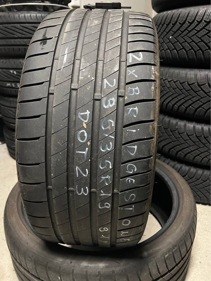 Bridgestone Pneus & Kompletträder: 235/35R19 91Y Bridgestone Potenza S005 * – Gebraucht aus Pratteln von pne_rw2w 1