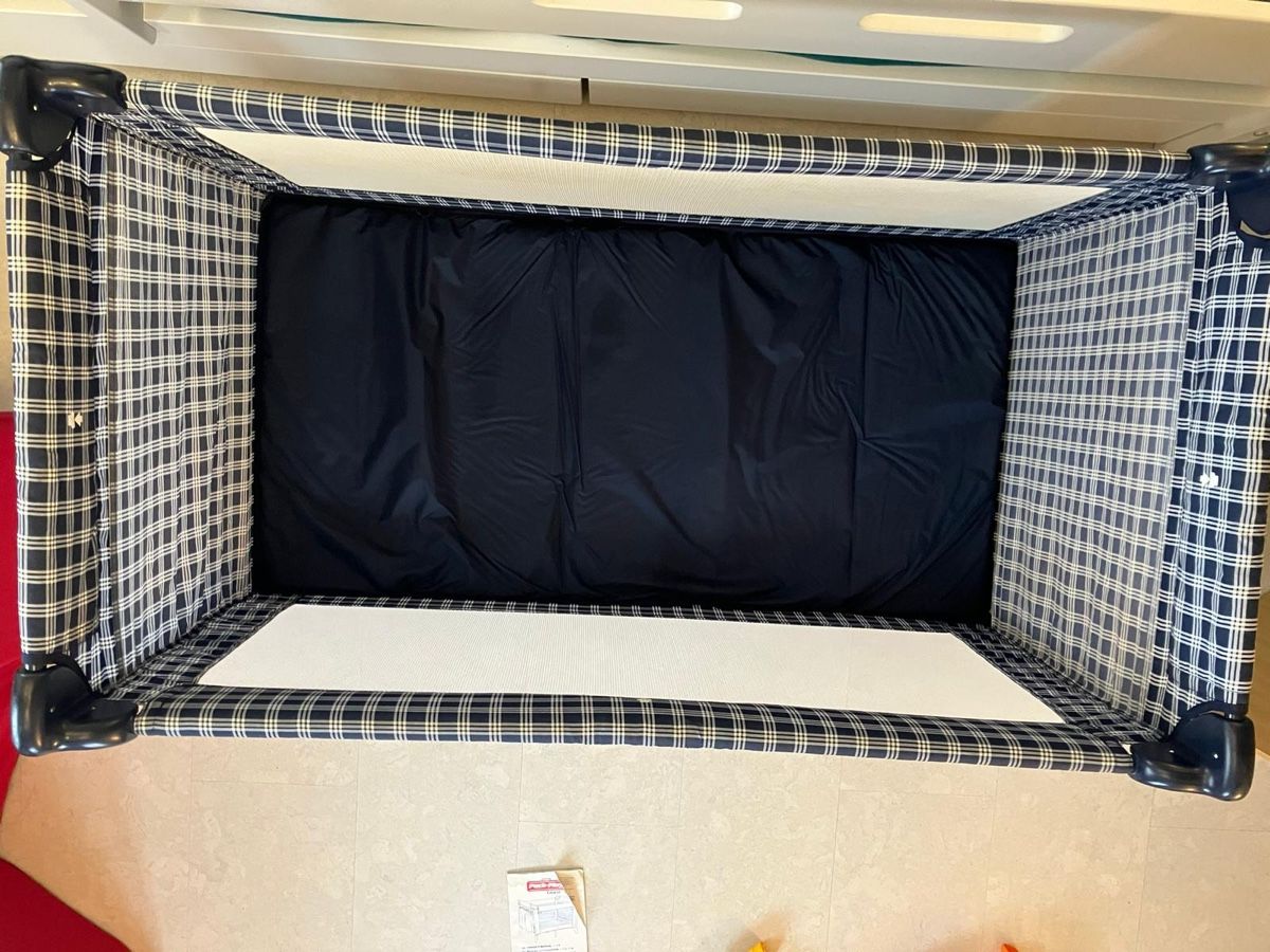 Betten: Reisebett  – Gebraucht aus Wolfhausen von Nic_Hansen 1