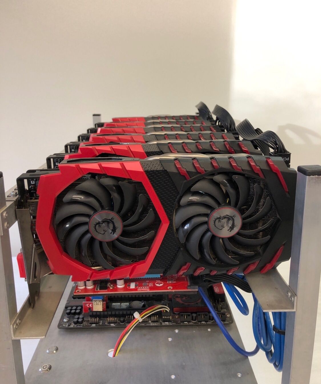 Coin Miner: Mining Rig 6x MSI RX 580 8GB – Usato da Altstätten SG venduto da Drwall 2