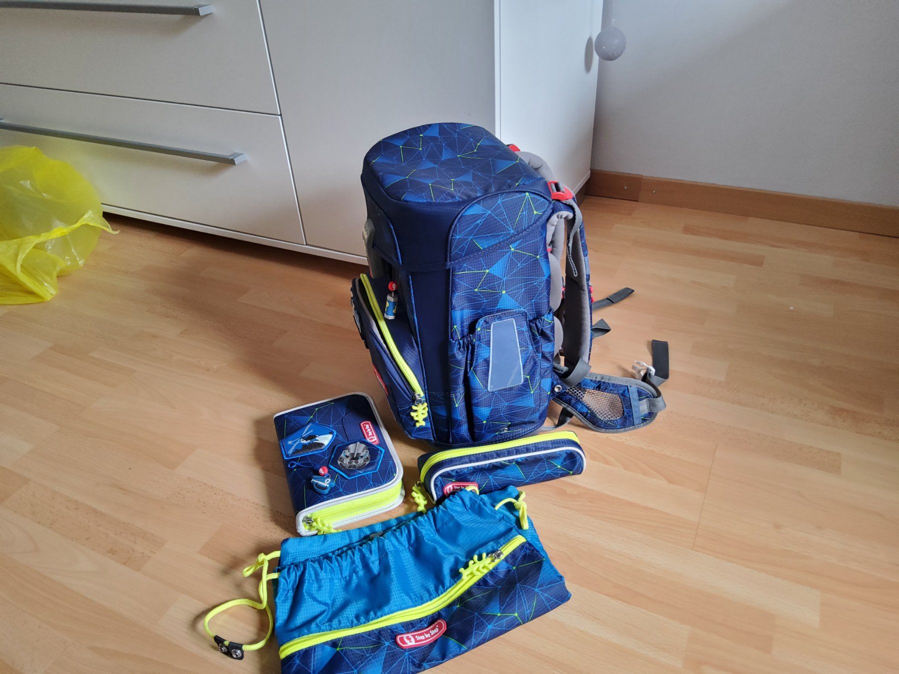 Step by Step Kindertaschen: Gebrauchtes Step by Step Schulranzen Set, Top Zustand! – Gebraucht aus Thayngen von RMHJ 3