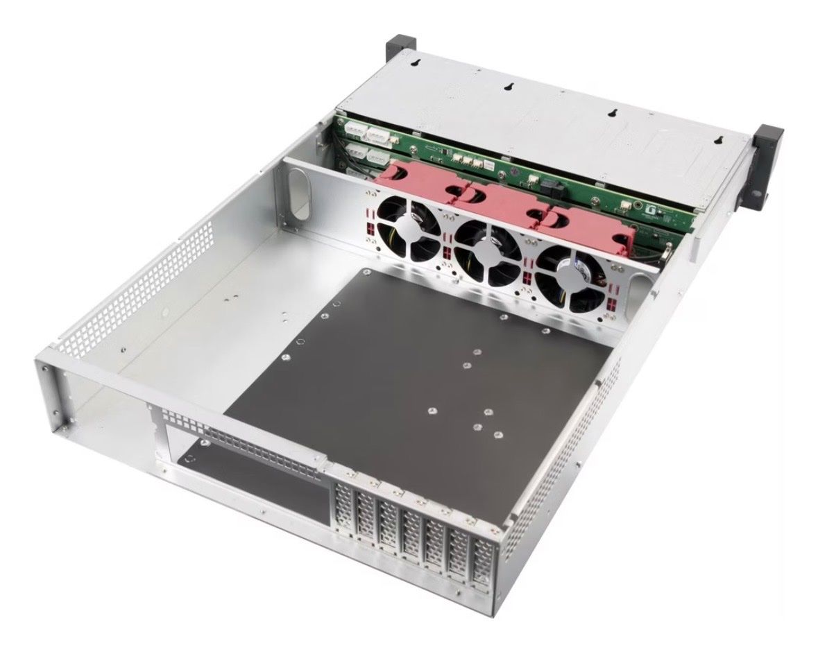 Server: Silverstone RM22-312 Server Barebone mit Zubehör – Usato da Widnau venduto da serverbedarf 9