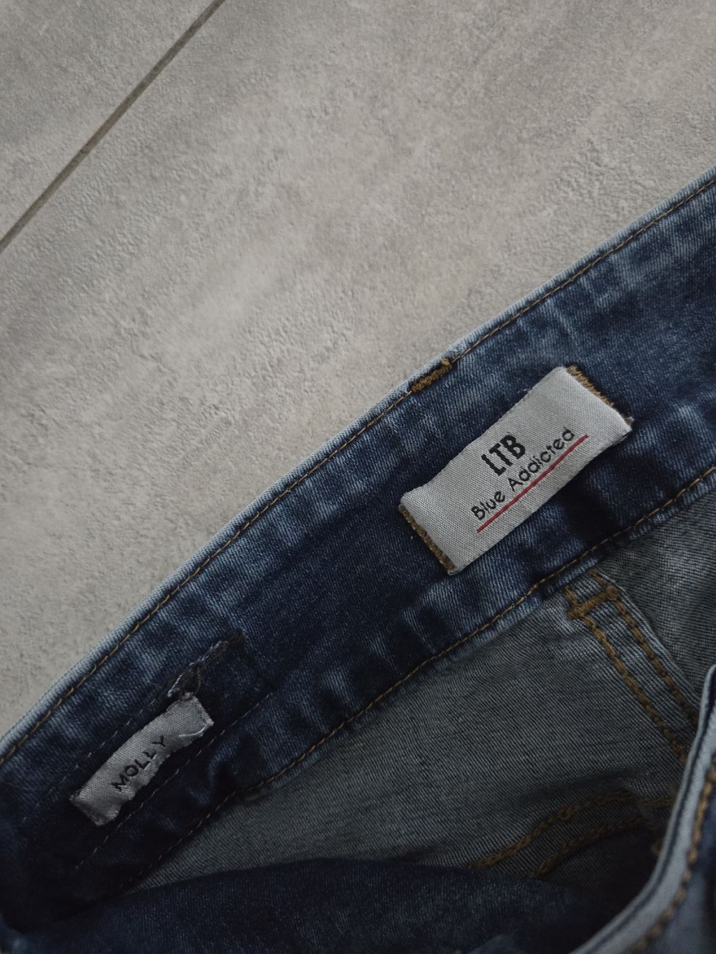 Jeans: LTB Molly jeans W24/L32 – Gebraucht aus bellinzona von zeus6535 1