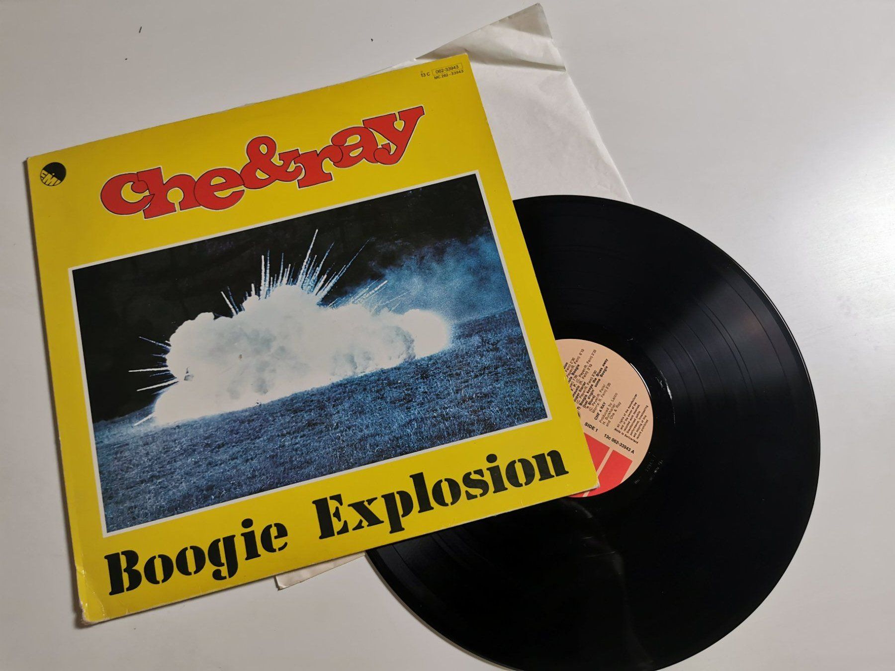 Dischi in vinile: CHE & RAY - BOOGIE EXPLOSION – Usato da Grafenried venduto da House-of-Oldies