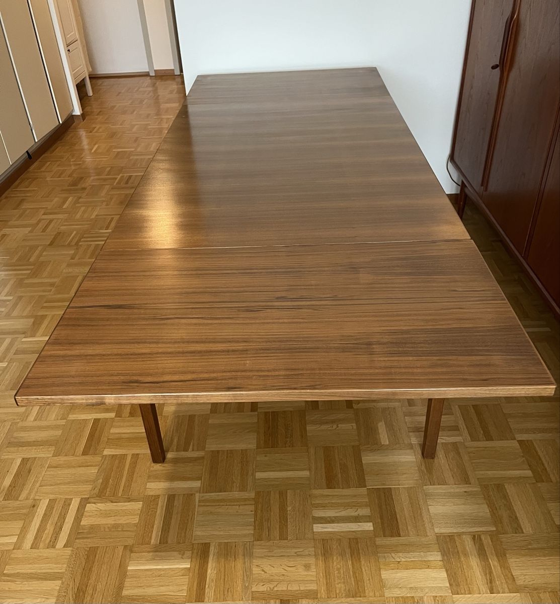 Tavoli: Midcentury Esstisch aus Holz – Usato da Nidau venduto da her_8jrt 4