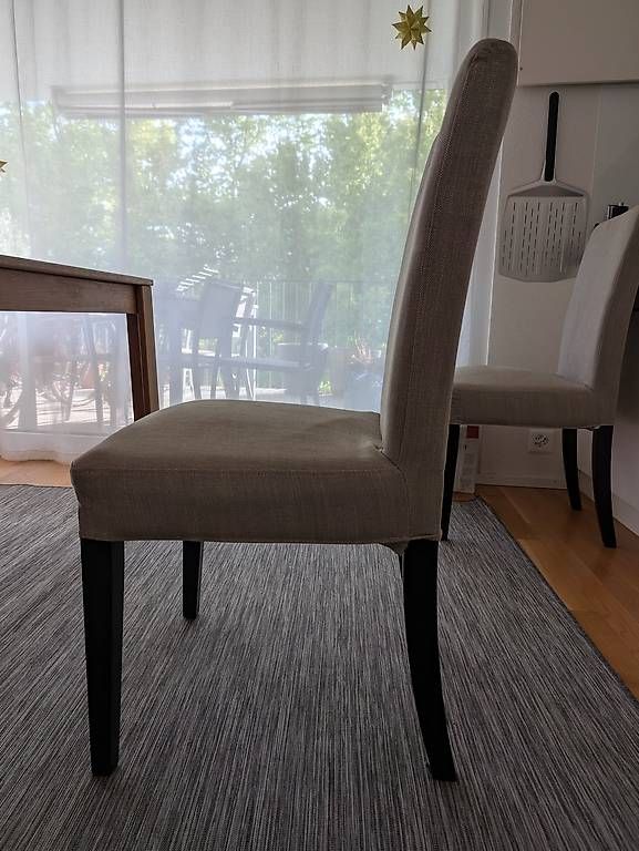 Ikea Sedie: 4 Stühle gebraucht zu verschenken – Usato da Wettingen venduto da skilpadde