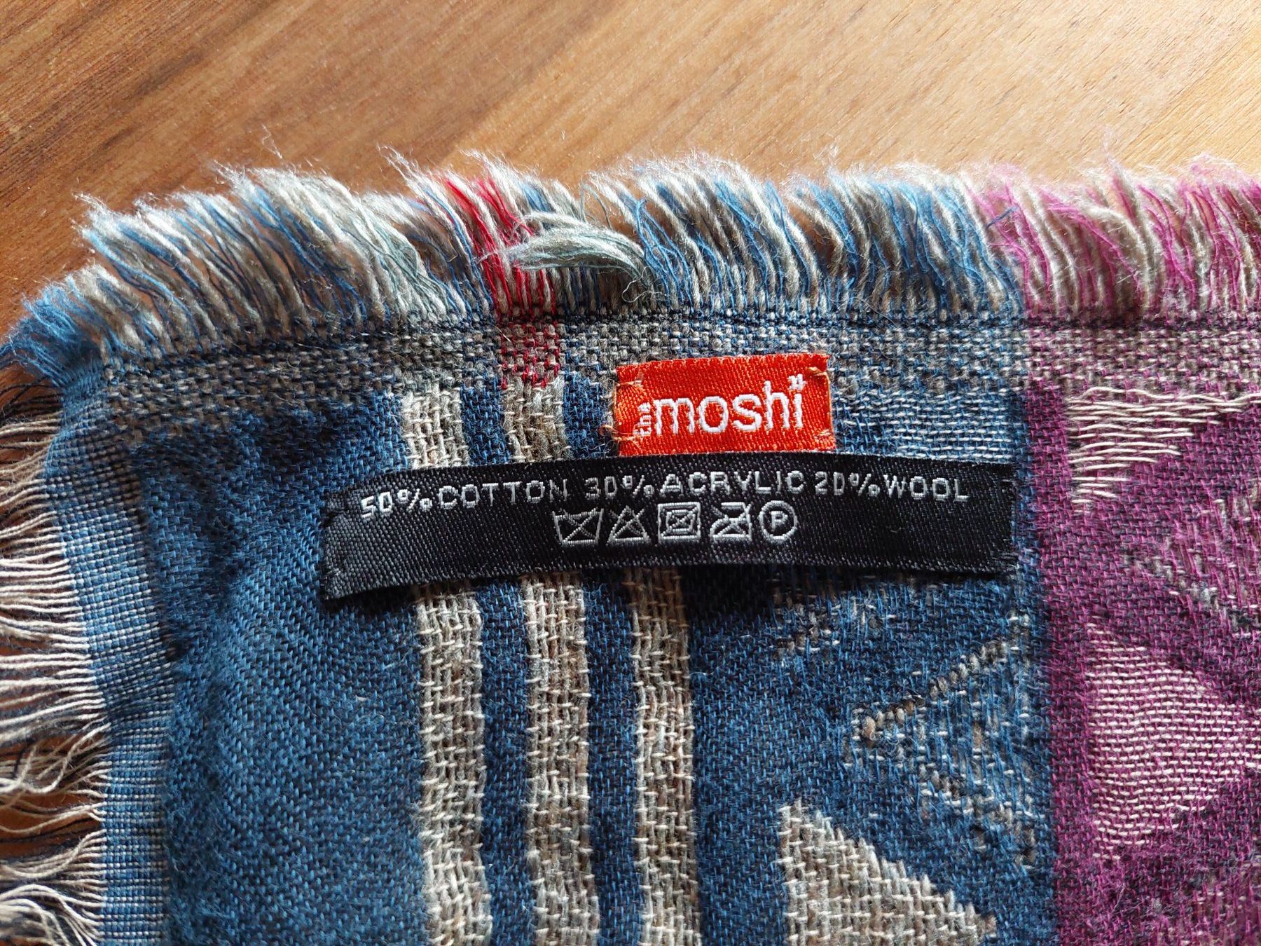 Foulard & Sciarpe: Fransenschal bunt gemustert von The Moshi – Usato da Brunnen venduto da Livianda 3