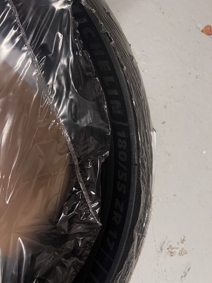 Pneus & Roues: Michelin Power 5 180/55/17 – Neuf avec emballage d'origine à Frauenfeld par Krosik 1