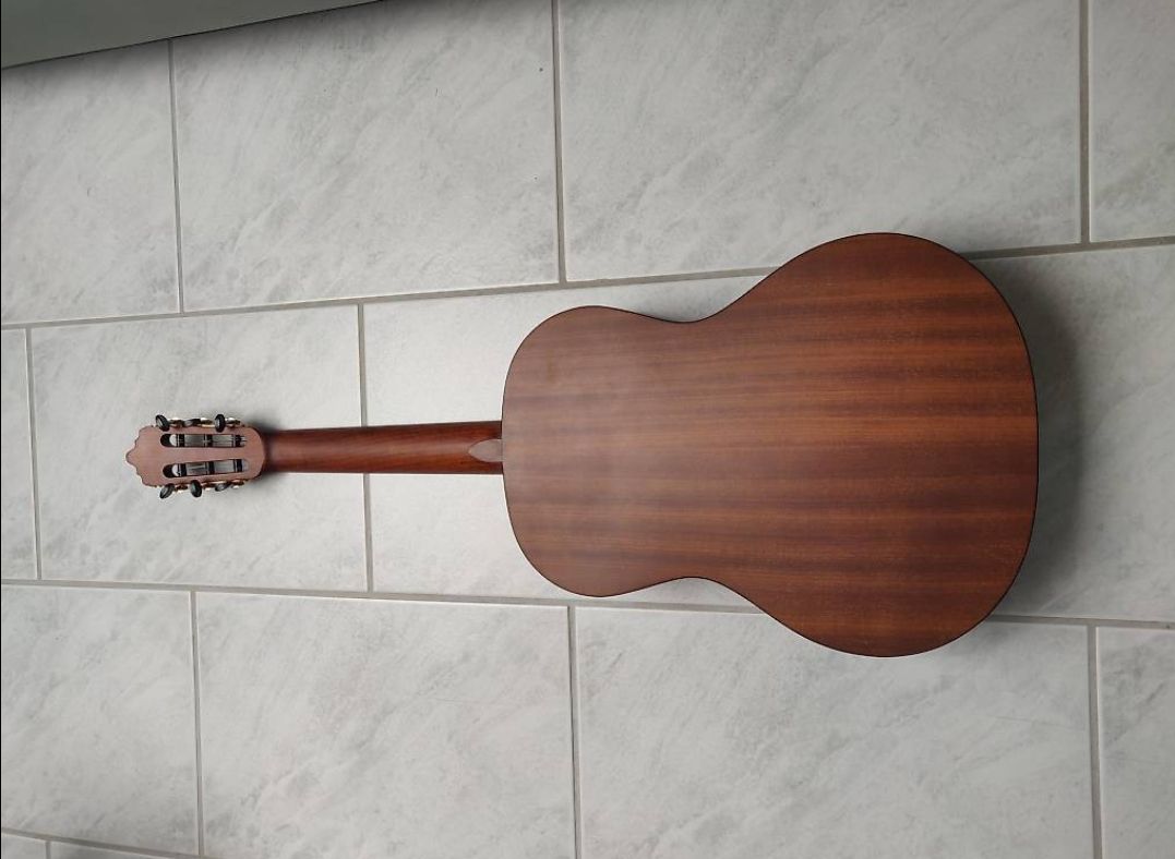 Strumenti musicali: Gitarre La Mancha Rubi SM – Usato da Küssnacht am Rigi venduto da schweizerrose 3