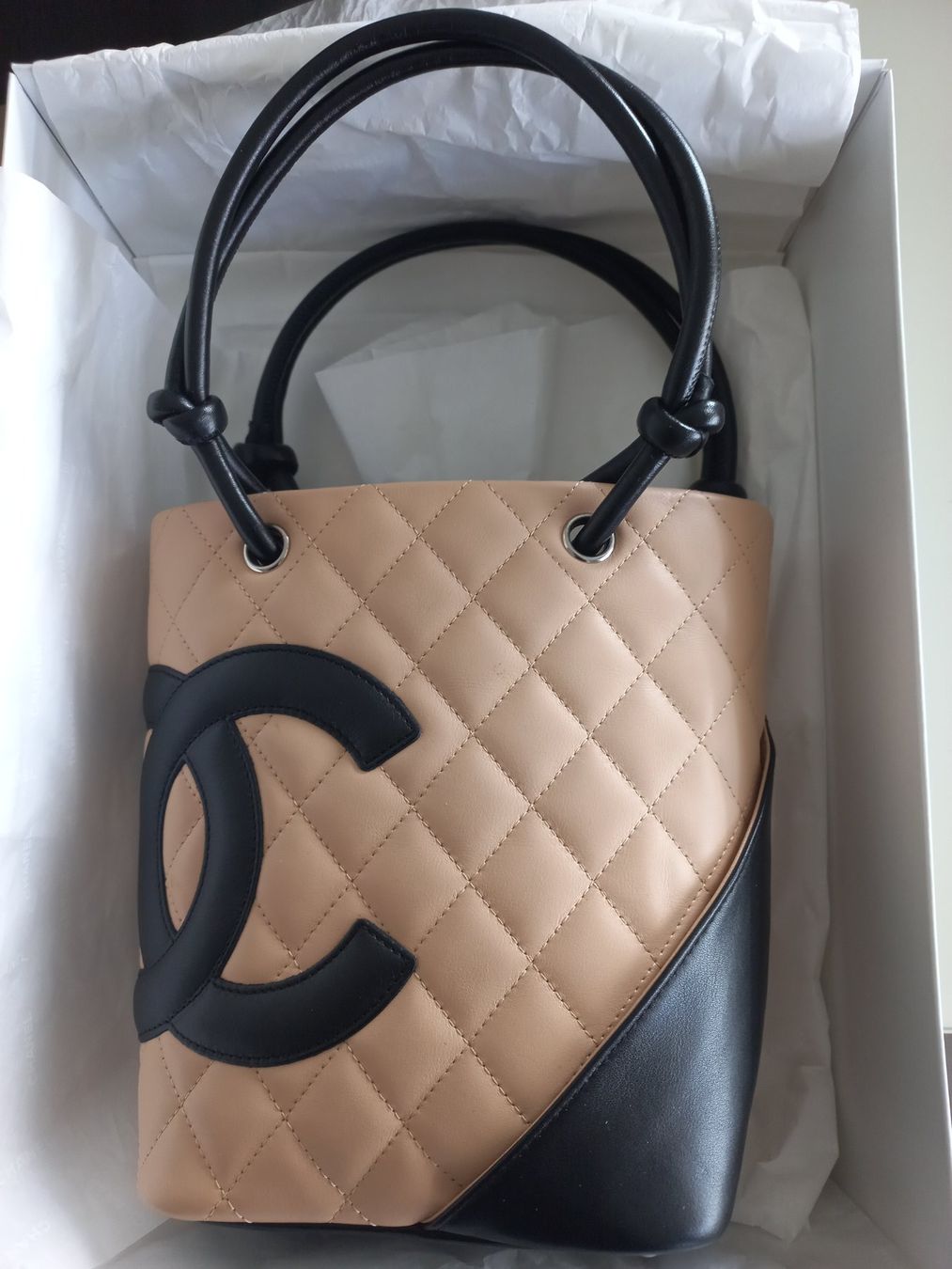 Chanel Borse da donna: Sac Chanel authentique et NEUF – Nuovo e nell'imballaggio originale da Gland venduto da fel_fl7g 3