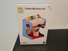 Neu - spielba - Holz Kaffeemaschine
