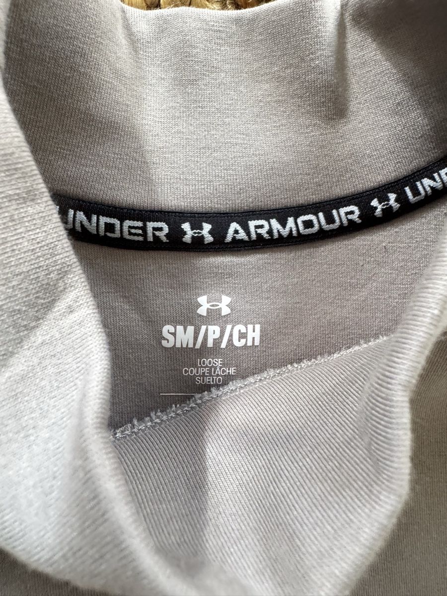 Under Armour Lotti di vestiti: Under Armour Hose + Oberteil – Nuovo e nell'imballaggio originale da Zollikofen venduto da AureusManus 4