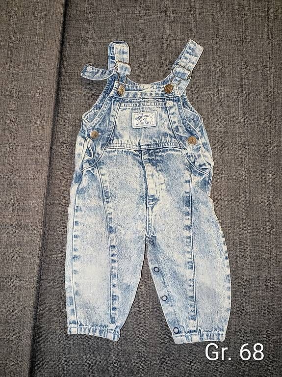 Pantaloni: Jeans-Latzhose in Grösse 68 – Usato da Merenschwand venduto da Nepomuk015