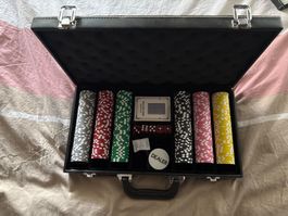 Tapis Rectangle + Malette poker + Distributeur de cartes