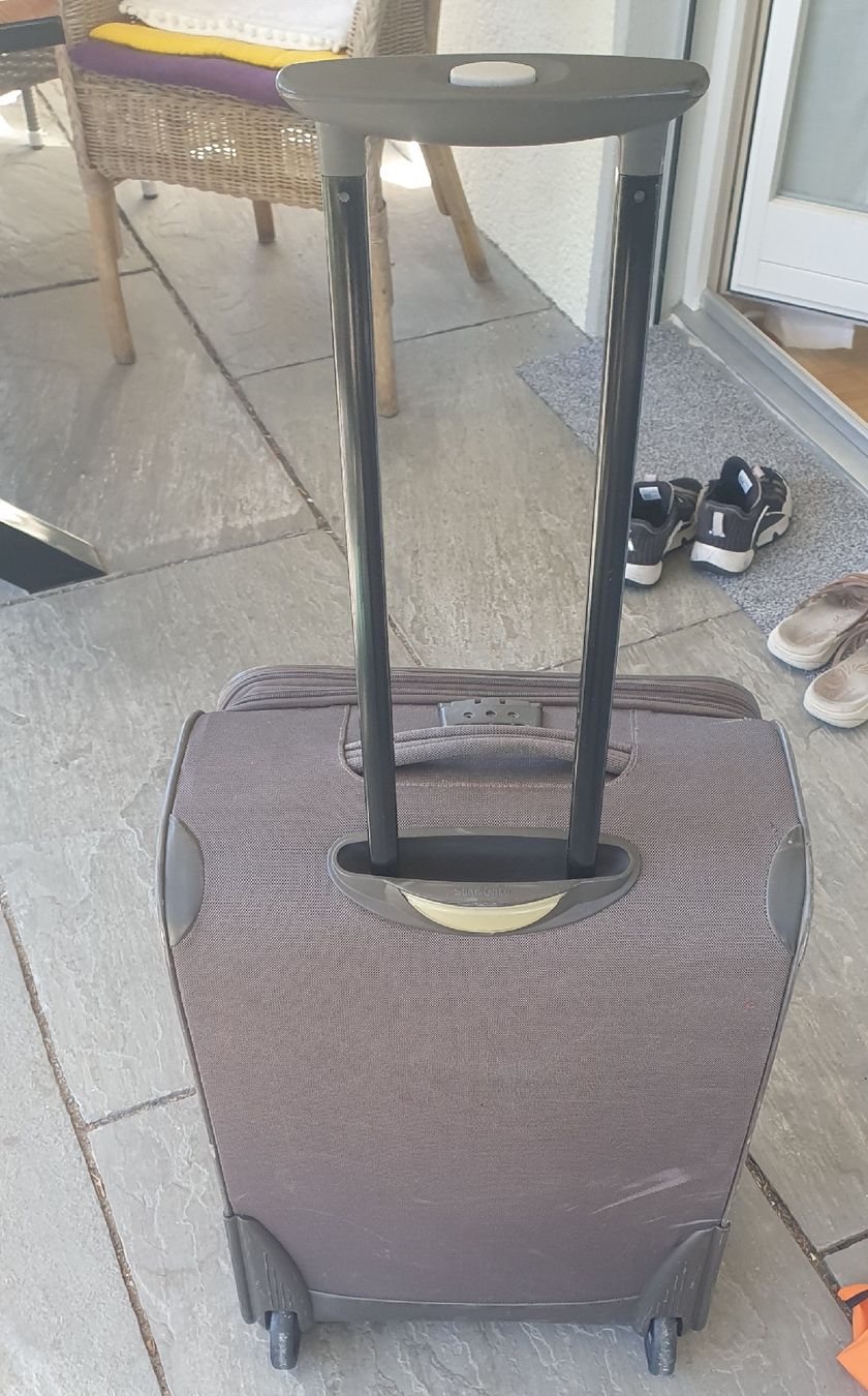 Samsonite Valigie: Samsonite Weichschalen Rollkoffer – Usato da Kleinandelfingen venduto da Hansoloo 2
