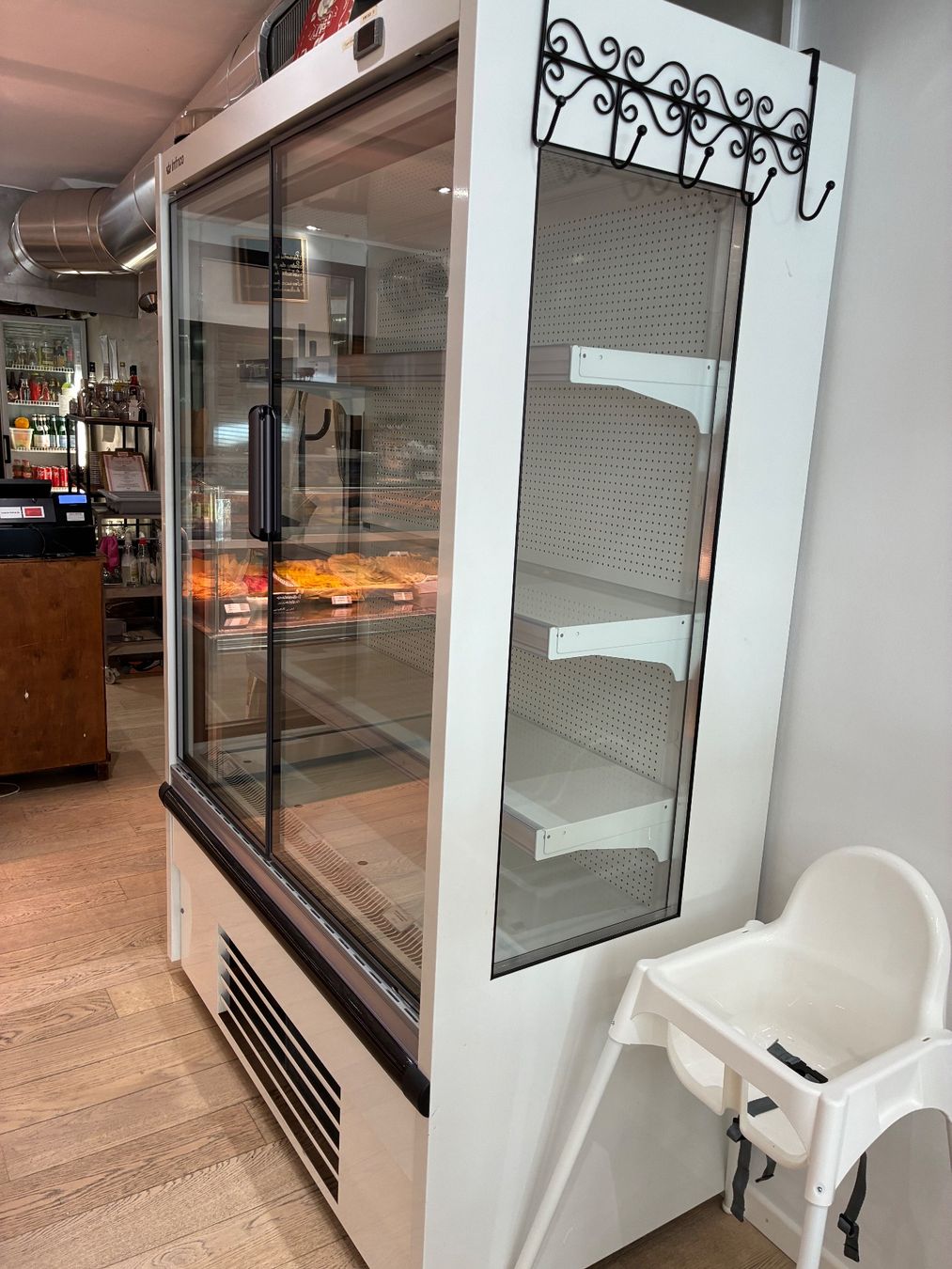 Kühlschrank: Frigo vitrine – Gebraucht aus Neuchâtel von try_f2bt