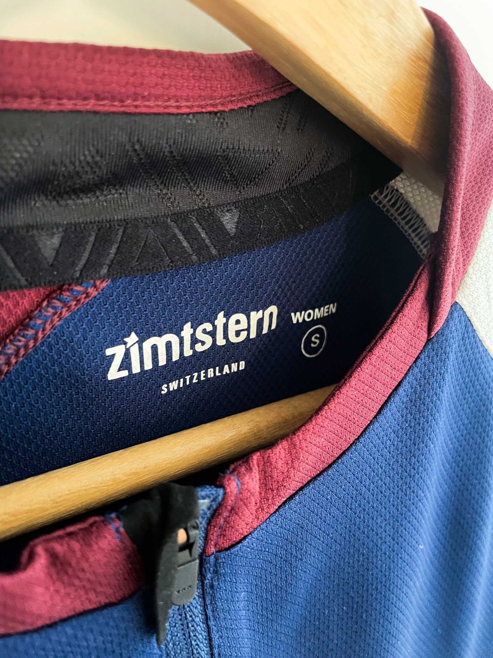 Canottiere & Pantaloni: Zimtstern Velotrikot / S – Usato da Zofingen venduto da angito 3