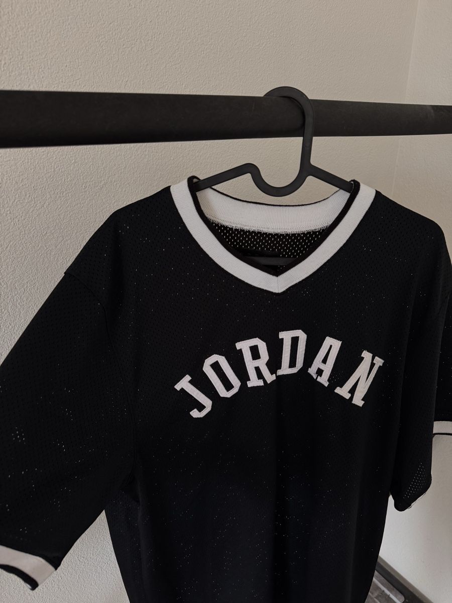 Jordan Canottiere & Pantaloni: Nike Jordan Jersey – Usato da Alpnach Dorf venduto da rie_72hw