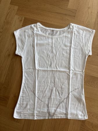 Edles T-Shirt von Yaya Women, Grösse 36