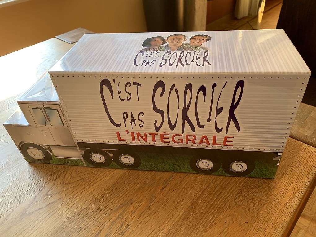 Tutti i DVDs: "C'est pas Sorcier" neuf, l'intégrale – Nuovo e nell'imballaggio originale da Vessy venduto da ongaros