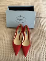 Prada Pumps
