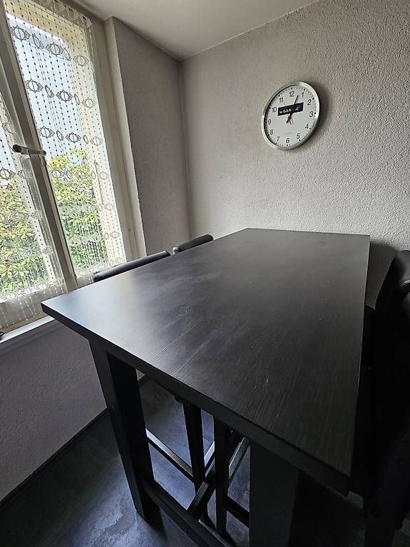Ikea Tischset: Hochtisch mit 4 Stühlen – Gebraucht aus Münsingen von astra76