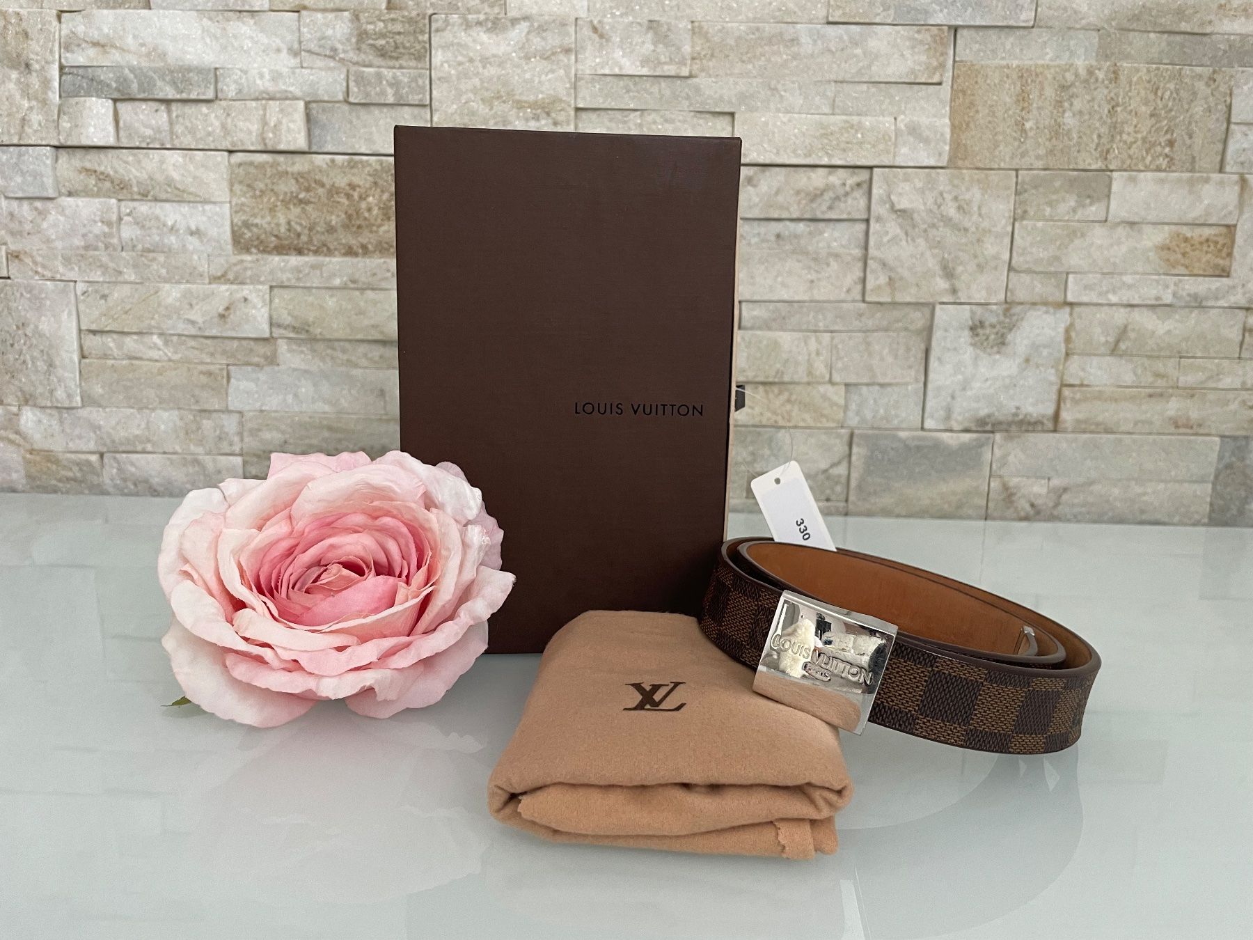 Louis Vuitton Cinture: Louis Vuitton Gürtel Damier Ebene - Nr. 330 – Usato da Hittnau venduto da LuxAndMore