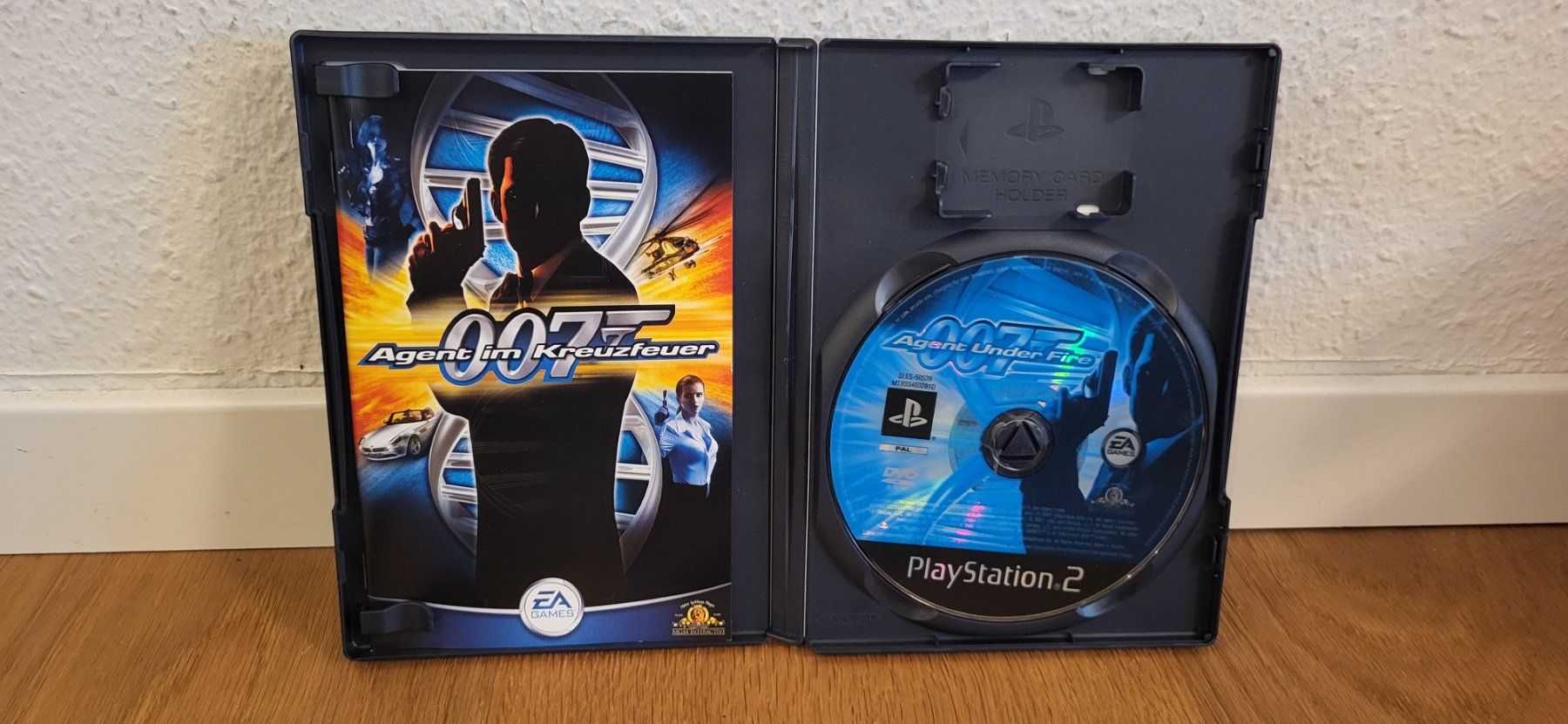 Sony Giochi: PS2 - 007 Agent im Kreuzfeuer – Usato da Münsingen venduto da DigitaleSpielecke 2