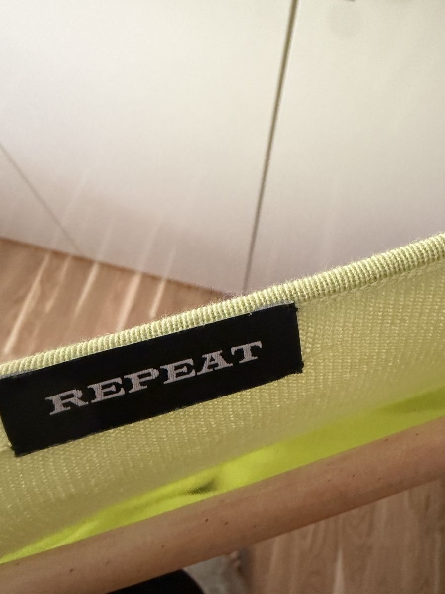 Pulls & Sweat-shirts: Repeat Pullover Gr. 40, – D'occasion à Sursee par nst_czk2 3