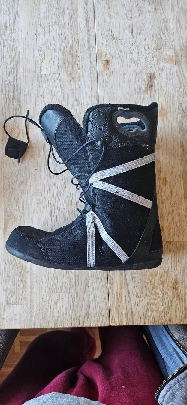 Deeluxe Herrenschuhe: Snowboard Boot DEELUXE Lara gr. 39 – Gebraucht aus Thörishaus von Woelfli3000 5