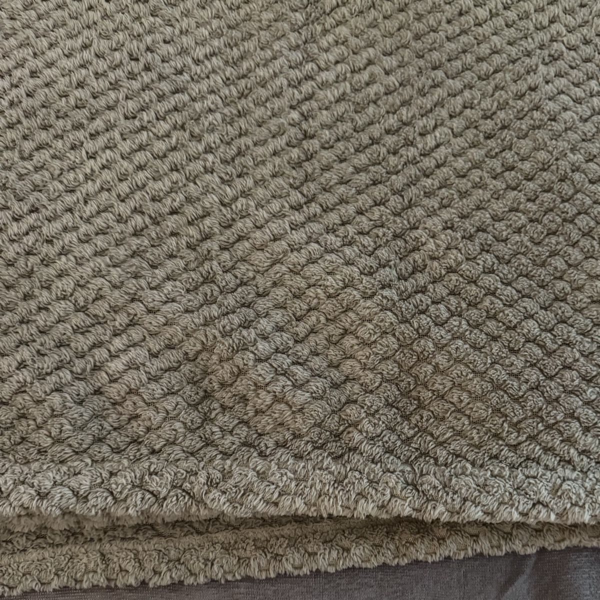 Micasa Coperte: Micasa plaid grey soft material 1.2m x 2.2m – Usato da solothurn venduto da mil_ja.t 3