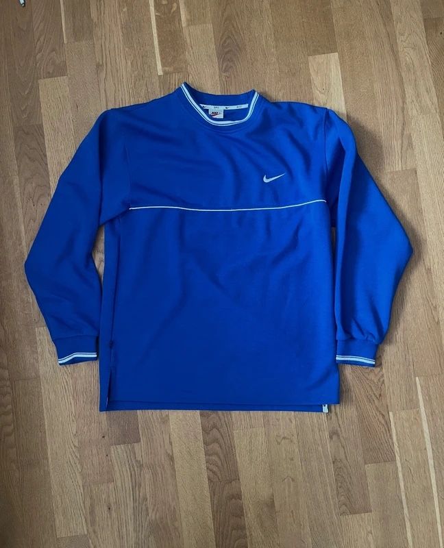 Nike Maglioni & Felpe: College Pullover USA – Usato da Klingnau venduto da yoshi28282