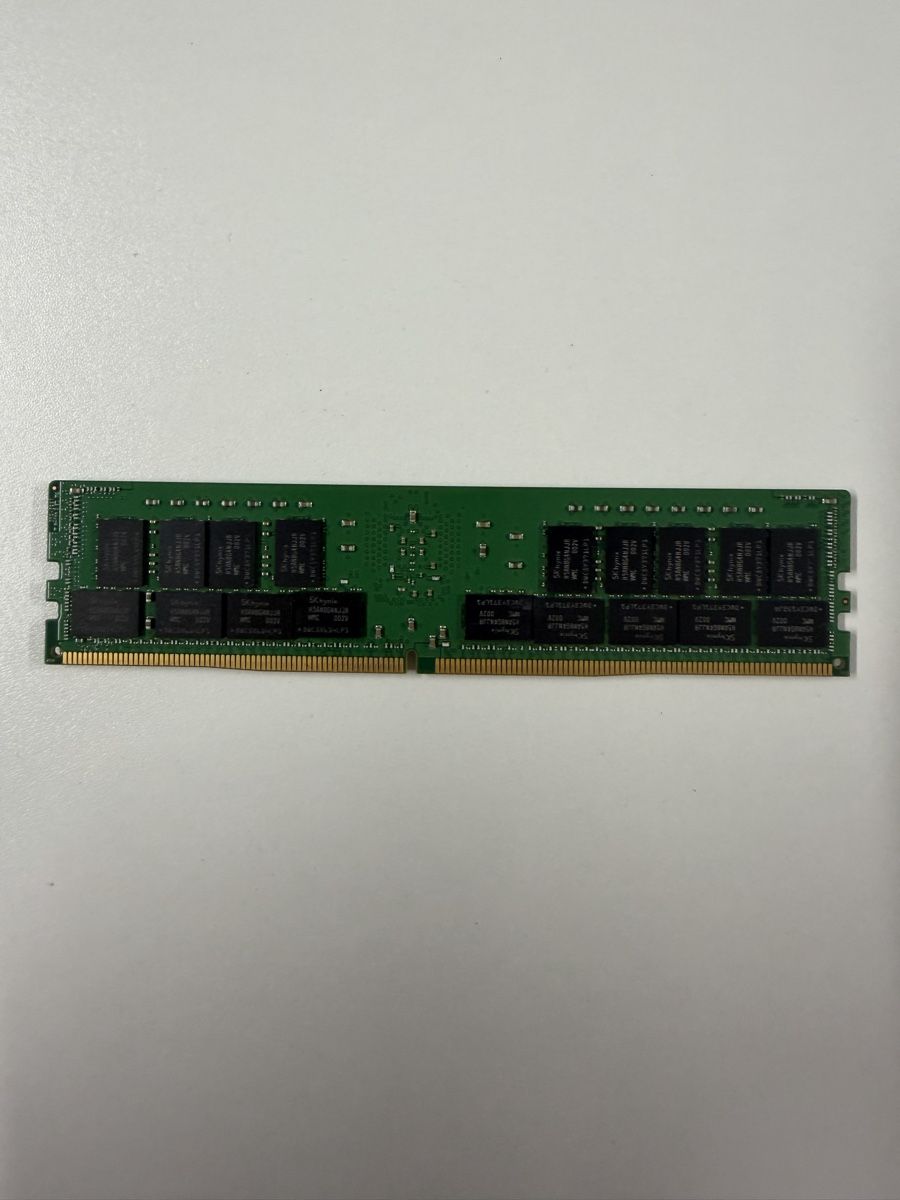 Serveurs: Server Ram 32 GB PC4 -2933-Y – D'occasion à Gränichen par Hulk80 1