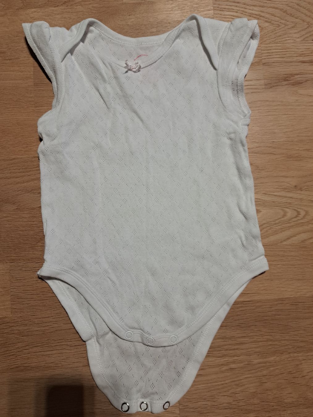 C&A Biancheria intima: Süsser Body Sommer, Gr. 86 weiss – Usato da Bergdietikon venduto da Staphylococcus 1