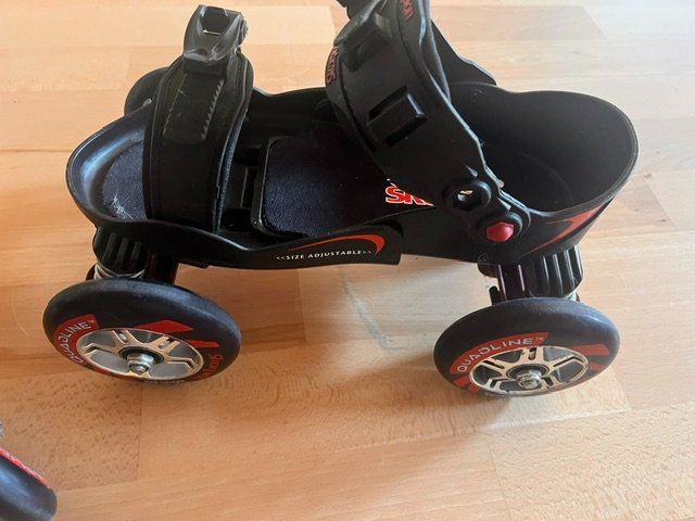 Patins à roul. & inline: Scorpion Rollschuhe / Fun-Skates – D'occasion à Walzenhausen par Jana013 1