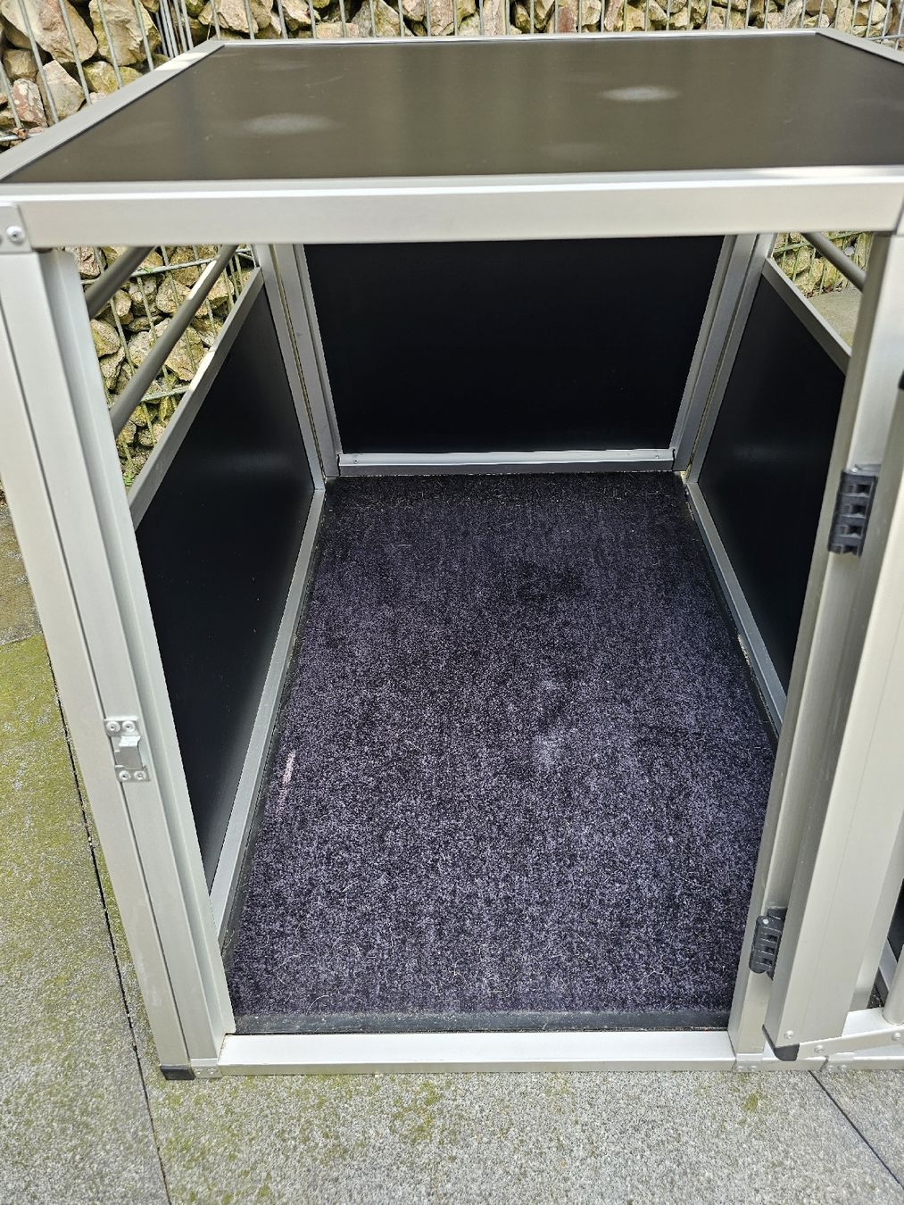 Gabbie, trasporto & Sicurezza: Freezack Aluminium Hundebox Auto Geronimo – Usato da Jaun venduto da astix 1