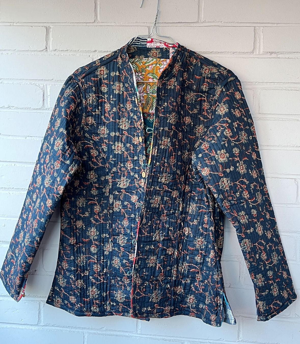Giacche: Reversible Patchwork Jacket – Handmade in Jaipur India – Usato da Chiasso venduto da Pat_chuli 4