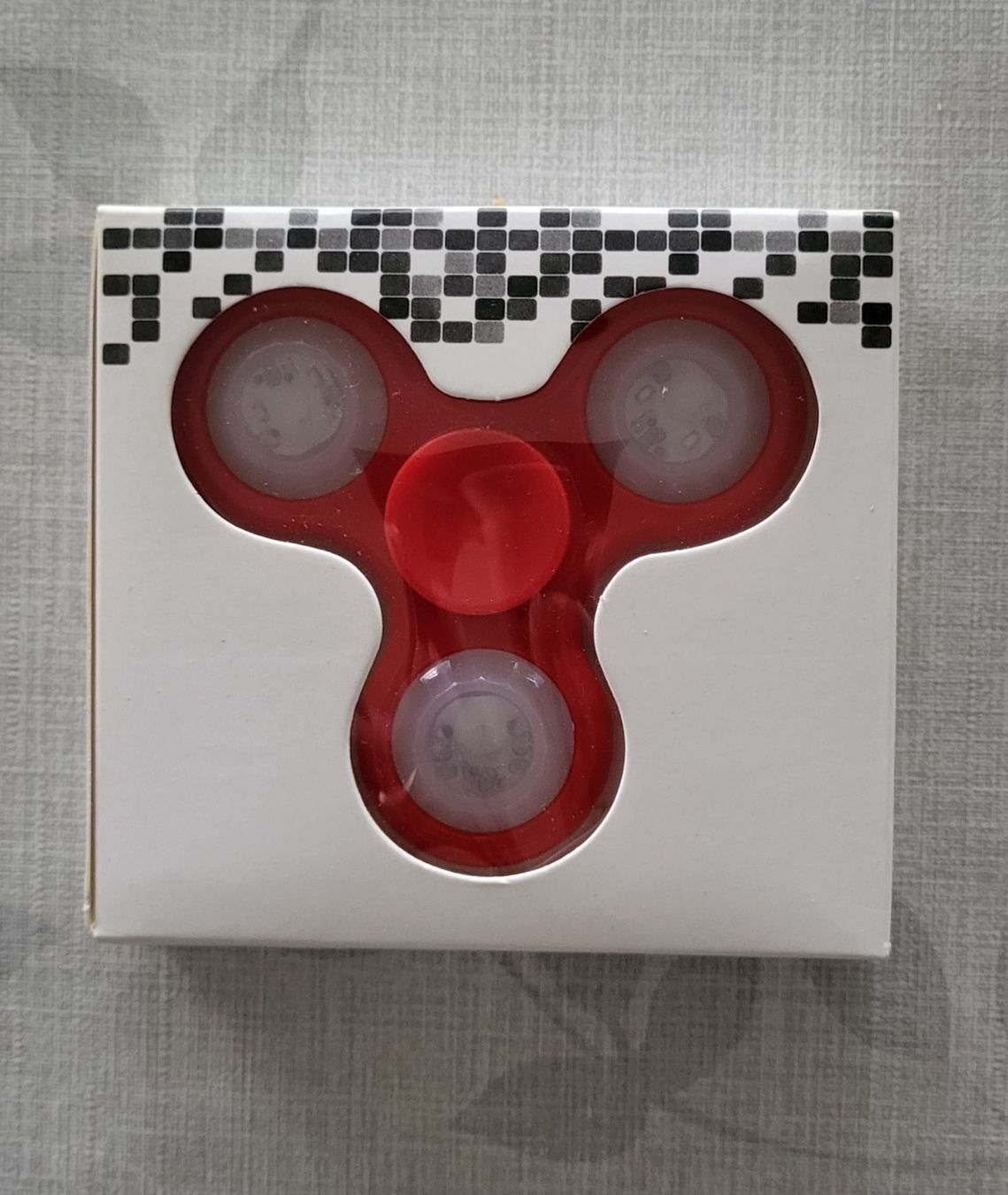 Giochi: NEW Le hand spinner, couleur à choix – Nuovo e nell'imballaggio originale da Châtelaine venduto da BONNE_AFFAIRE 1