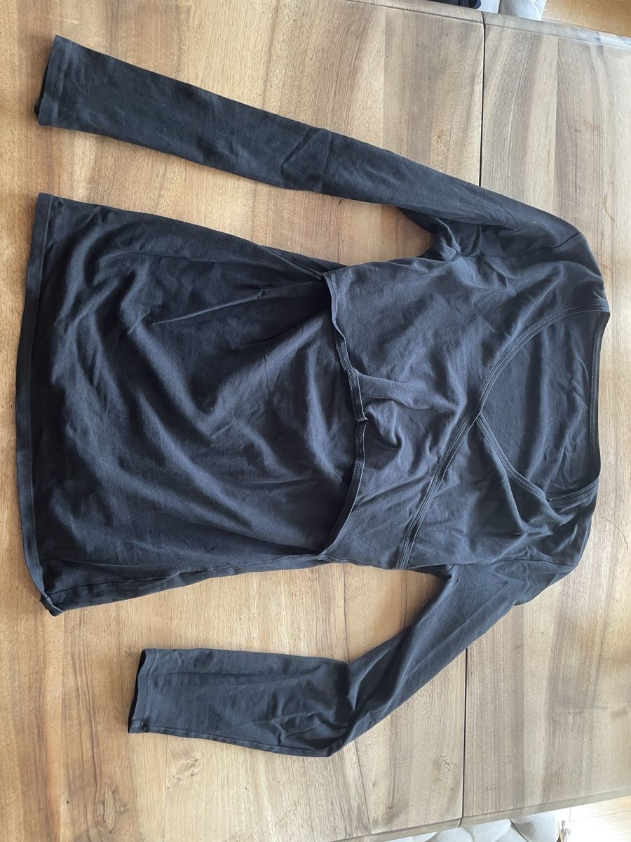 Lotti di vestiti: 4 Still Shirts Grösse S – Usato da Basel venduto da Sianna15 3