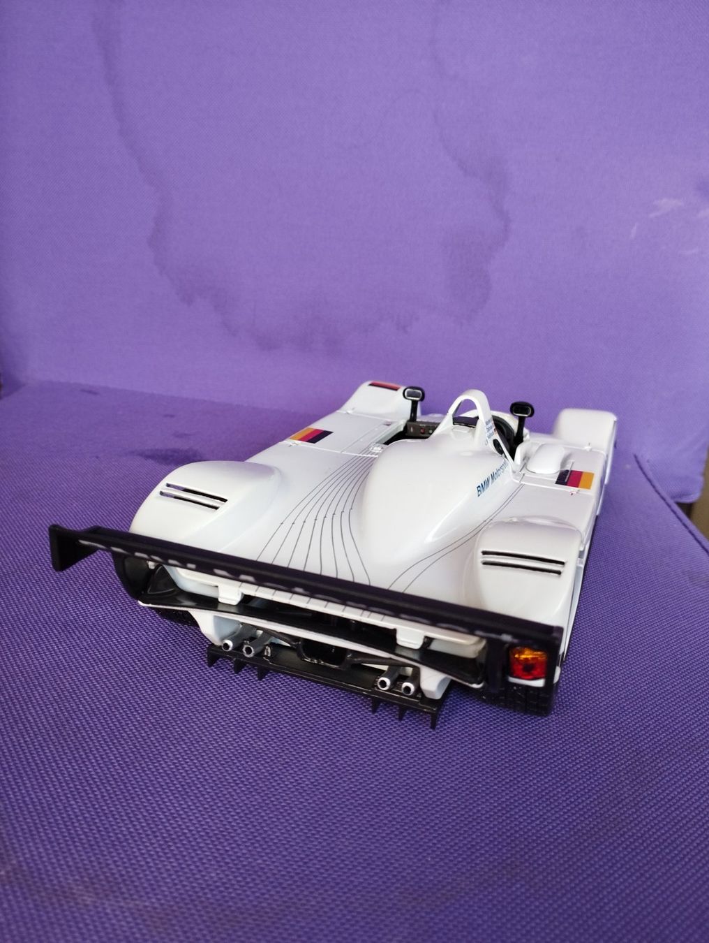 Maisto Modellautos: BMW V12 LMR Martini/Dalmas/Winkelhock – Gebraucht aus Chur von oriori 3
