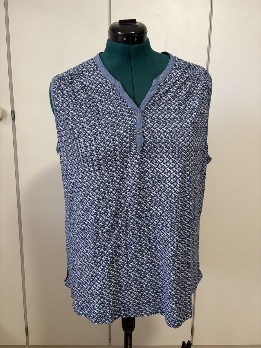 T-shirts: Damen T‘Shirt – Neuf (Voir description) à Thürnen par Lilie37 2