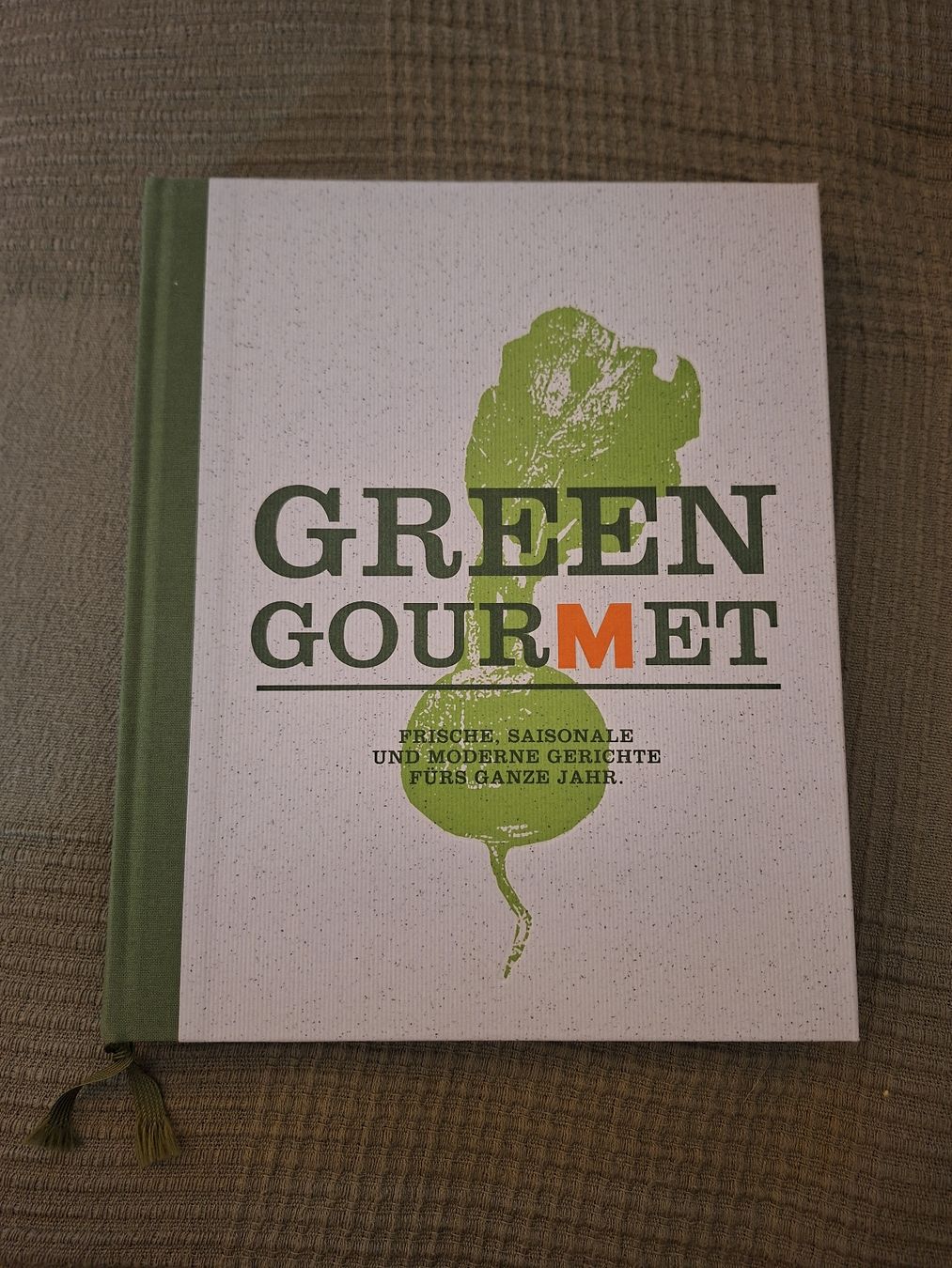 Libri: Kochbuch "Green Gourmet" (wie neu) – Nuovo (secondo la descrizione) da Langnau i. E. venduto da Ajloua