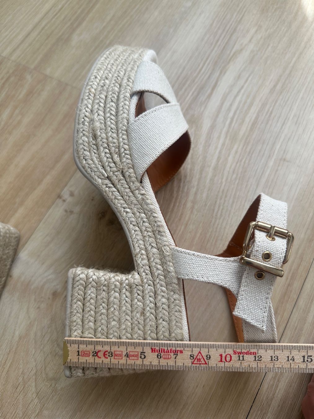 Sezane Scarpe da donna: Manon Espandrilles von Sézane – Nuovo (secondo la descrizione) da Einsiedeln venduto da bet_6nlq 7