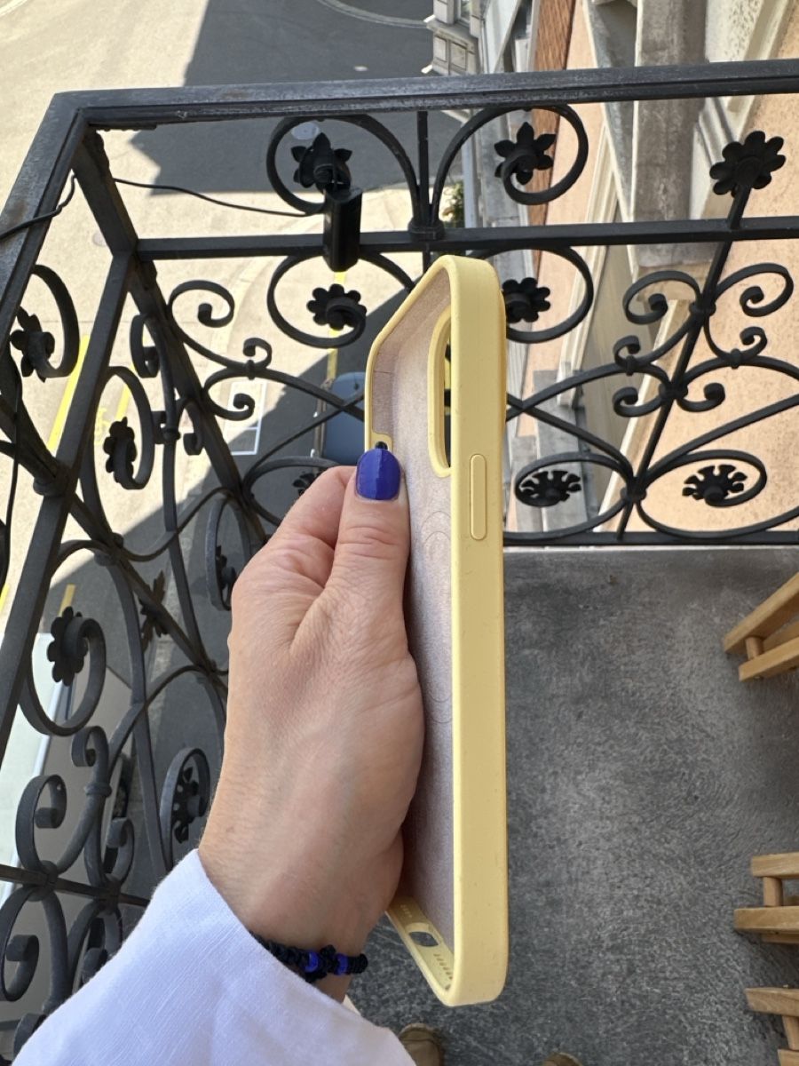 iDeal of Sweden Covers & Schutzfolien: iPhone 14 Pro Max Hülle – Neu (gemäss Beschreibung) aus Zürich von bb0_q2bm 3