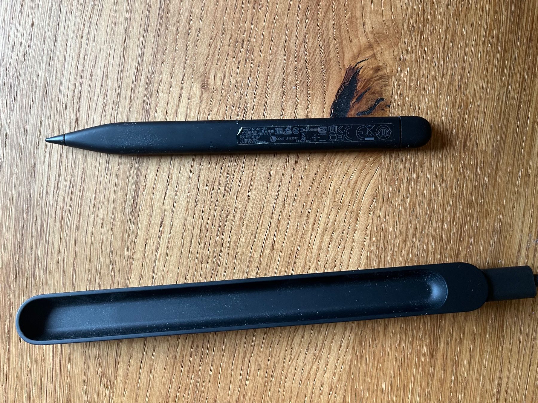 Microsoft Stifte & Marker: Microsoft Surface Slim Pen 2 mit Ladestation – Gebraucht aus Bern von kar_q2wk 2